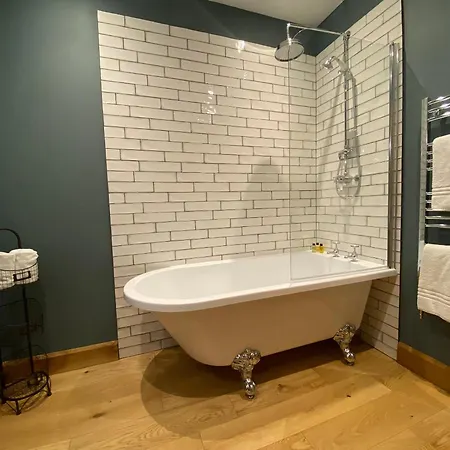 The Granary - Uk40457 *